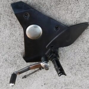 Kawasaki ZR-7/ZR750 Riders Left Footpeg, Hanger, Gear Shift Lever & Shifting Rod